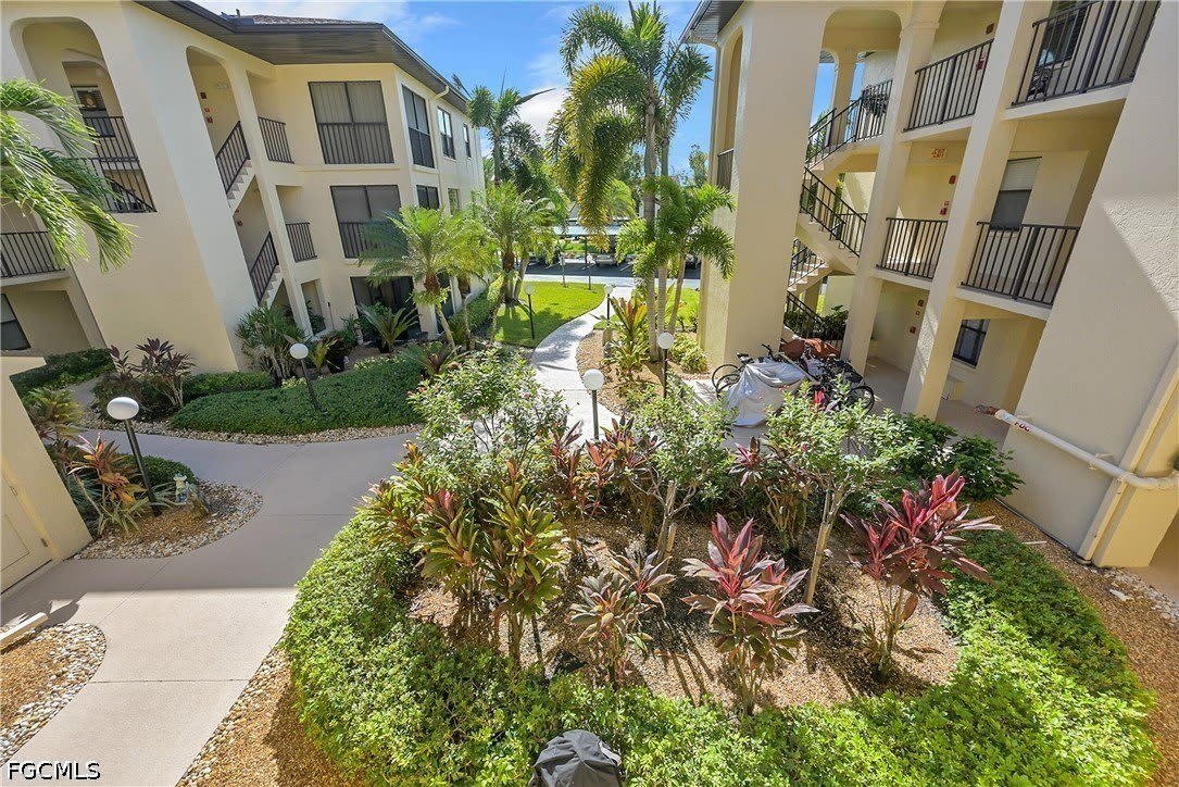 8474 Charter Club Circle – photo 3