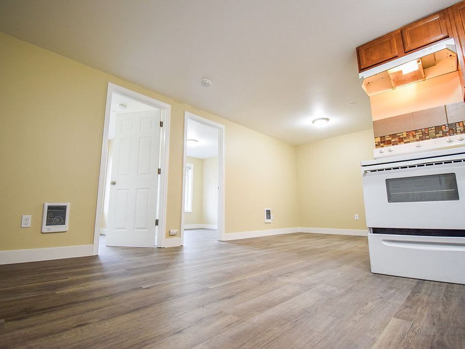 1250 East Baseline Street 4 – photo 2