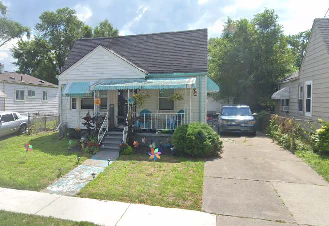 3575 S Ethel St – photo 2