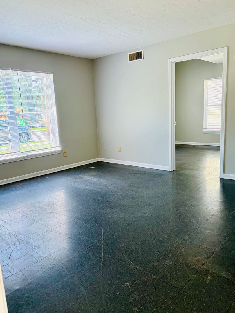 First floor one bedroom apartment in Portland- Section 8 accepted – photo 4