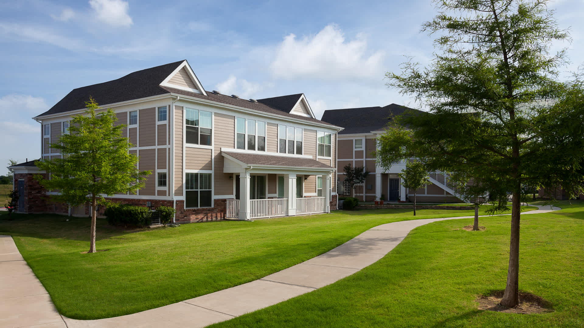 Kia Ora Park Apartments – photo 1