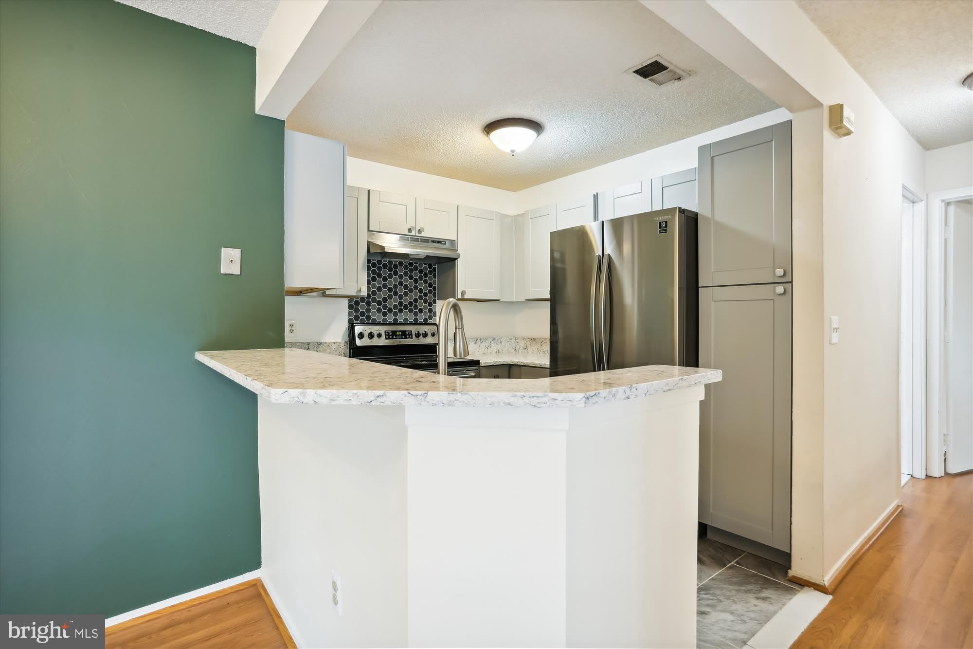 11719-E SUMMERCHASE Circle – photo 3
