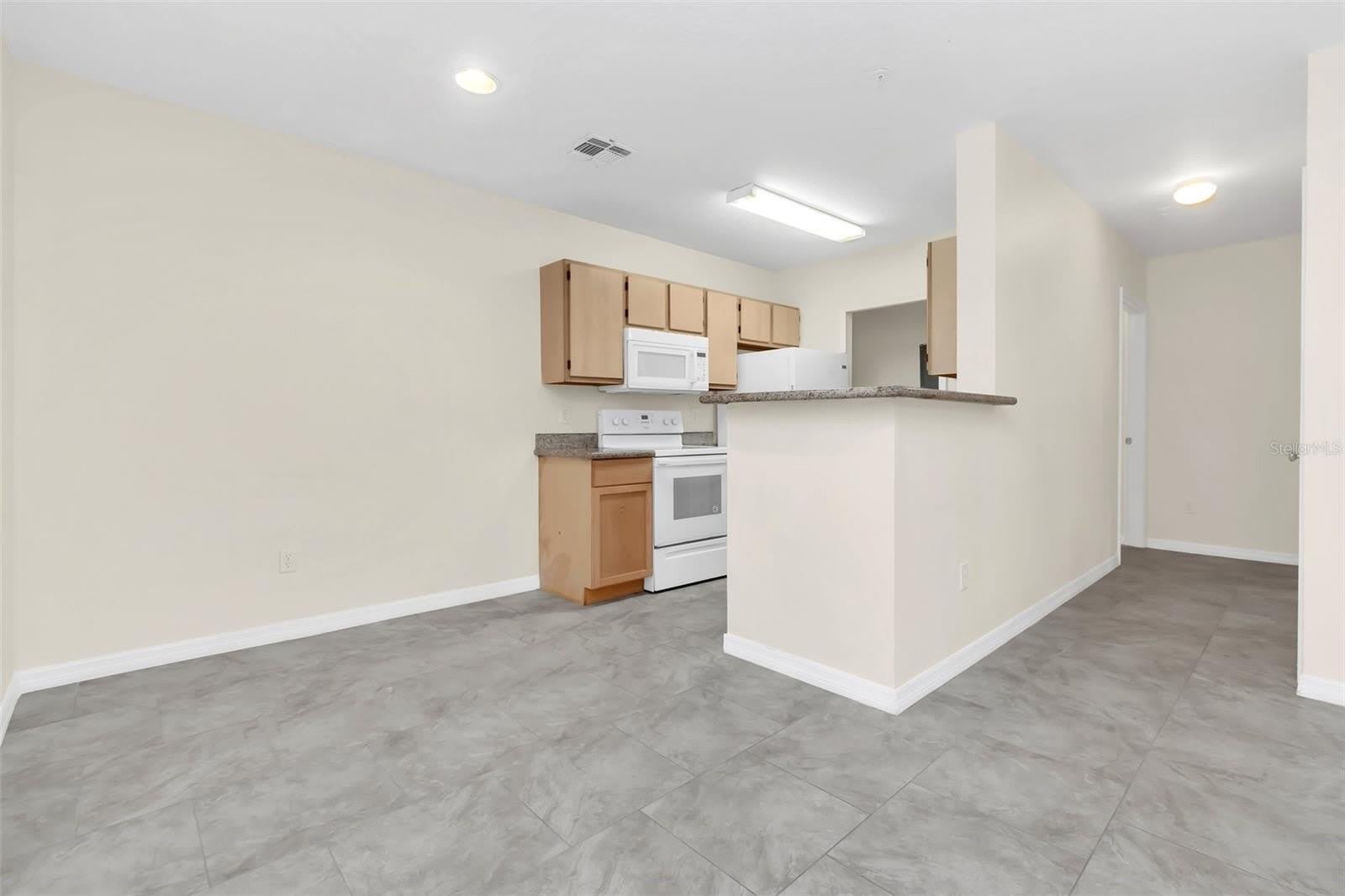 4328 S KIRKMAN Road – photo 5