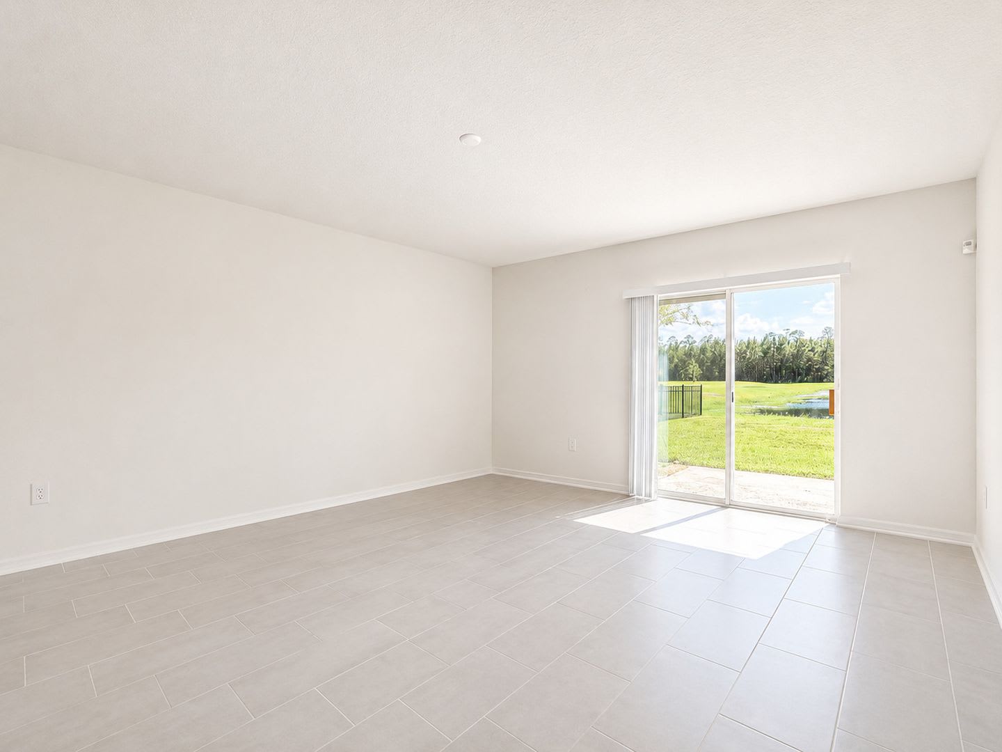 Spacious 5Bedrooms 3Baths Family Friendly Home In Sought After Lpga – photo 5