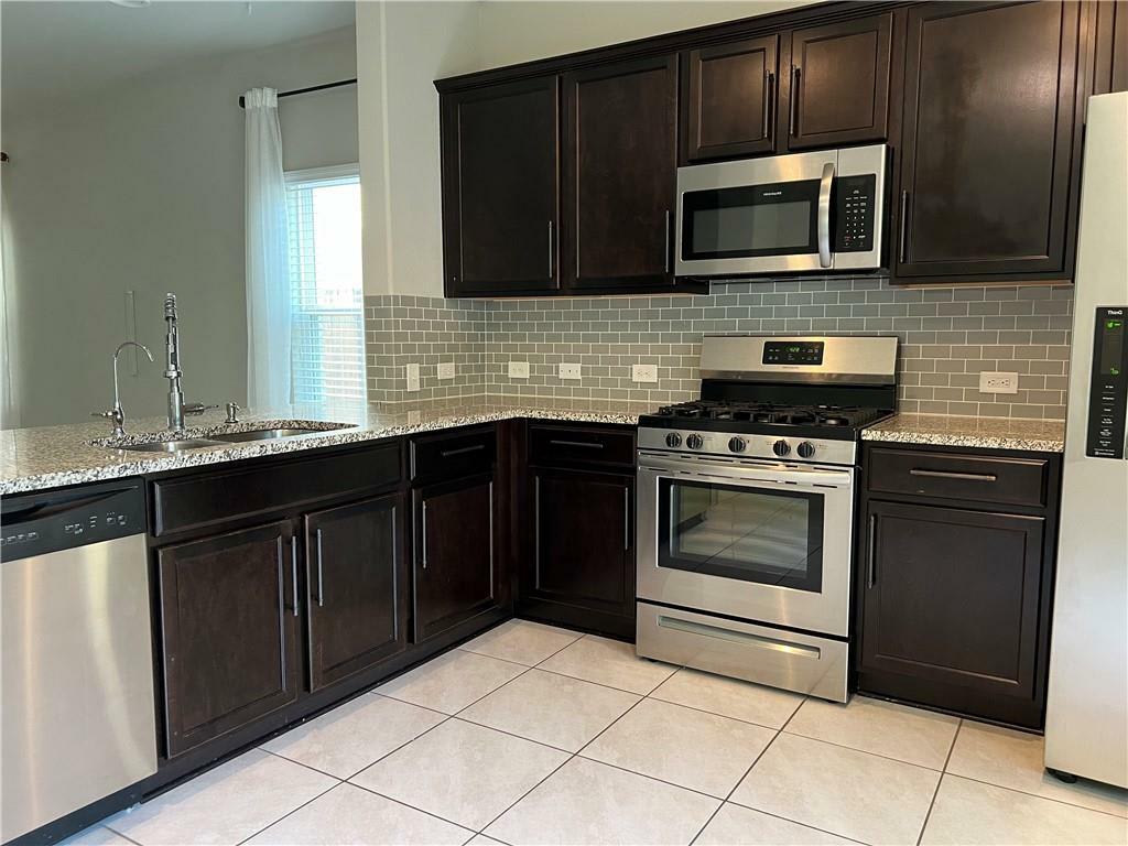 1140 La Conterra Boulevard – photo 3