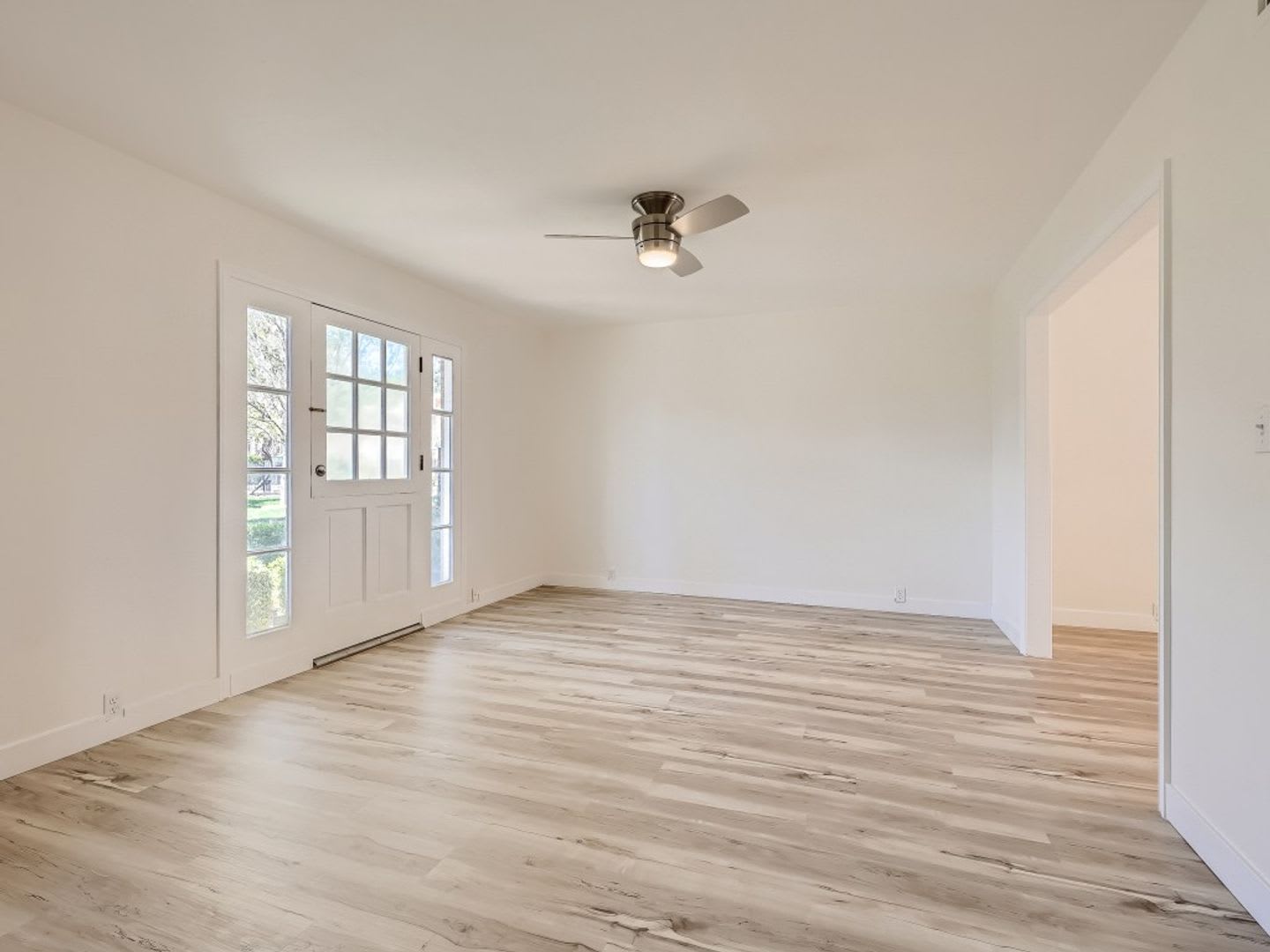Beautiful Las Vegas Country Club townhome – photo 3
