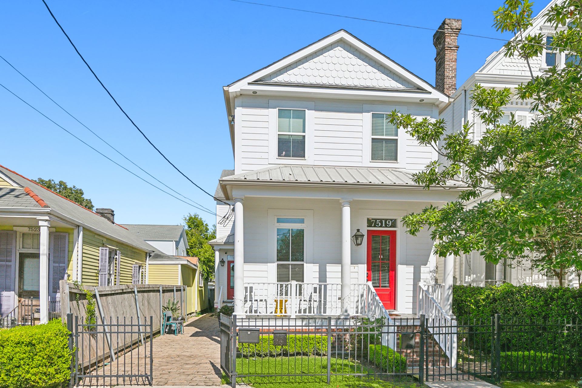 7519 Maple Street – photo 2