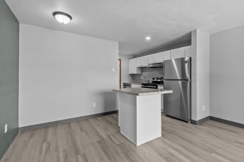 1534 Moraine Terrace – photo 5