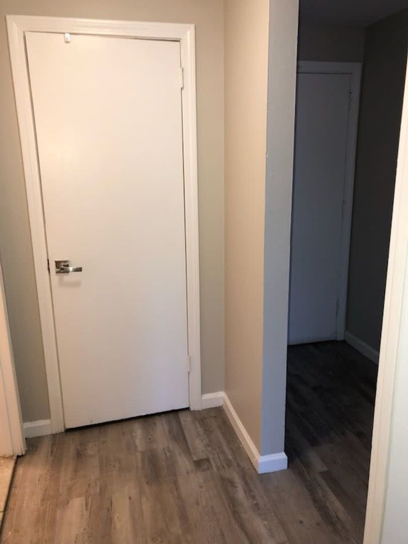 44 NEW BRITAIN AVENUE – photo 1