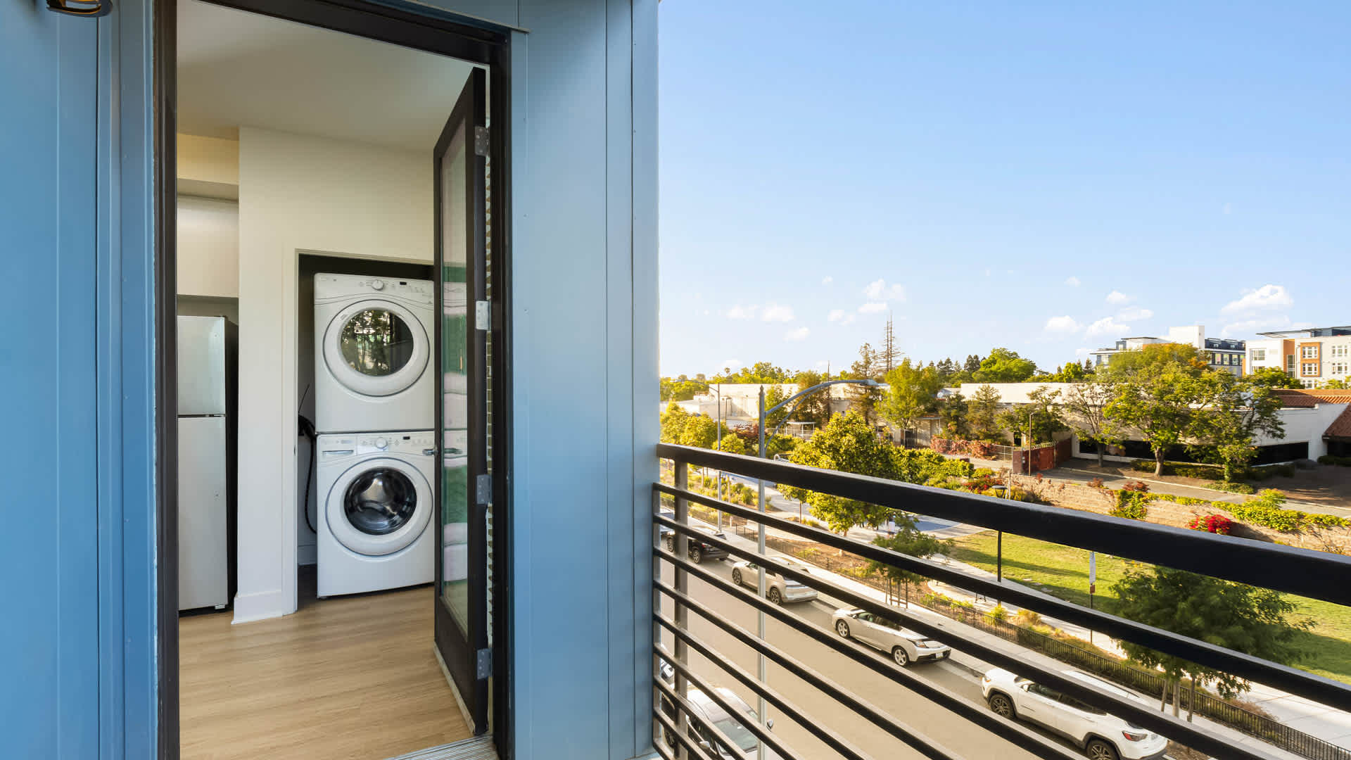 Vista 99 Apartments – photo 1