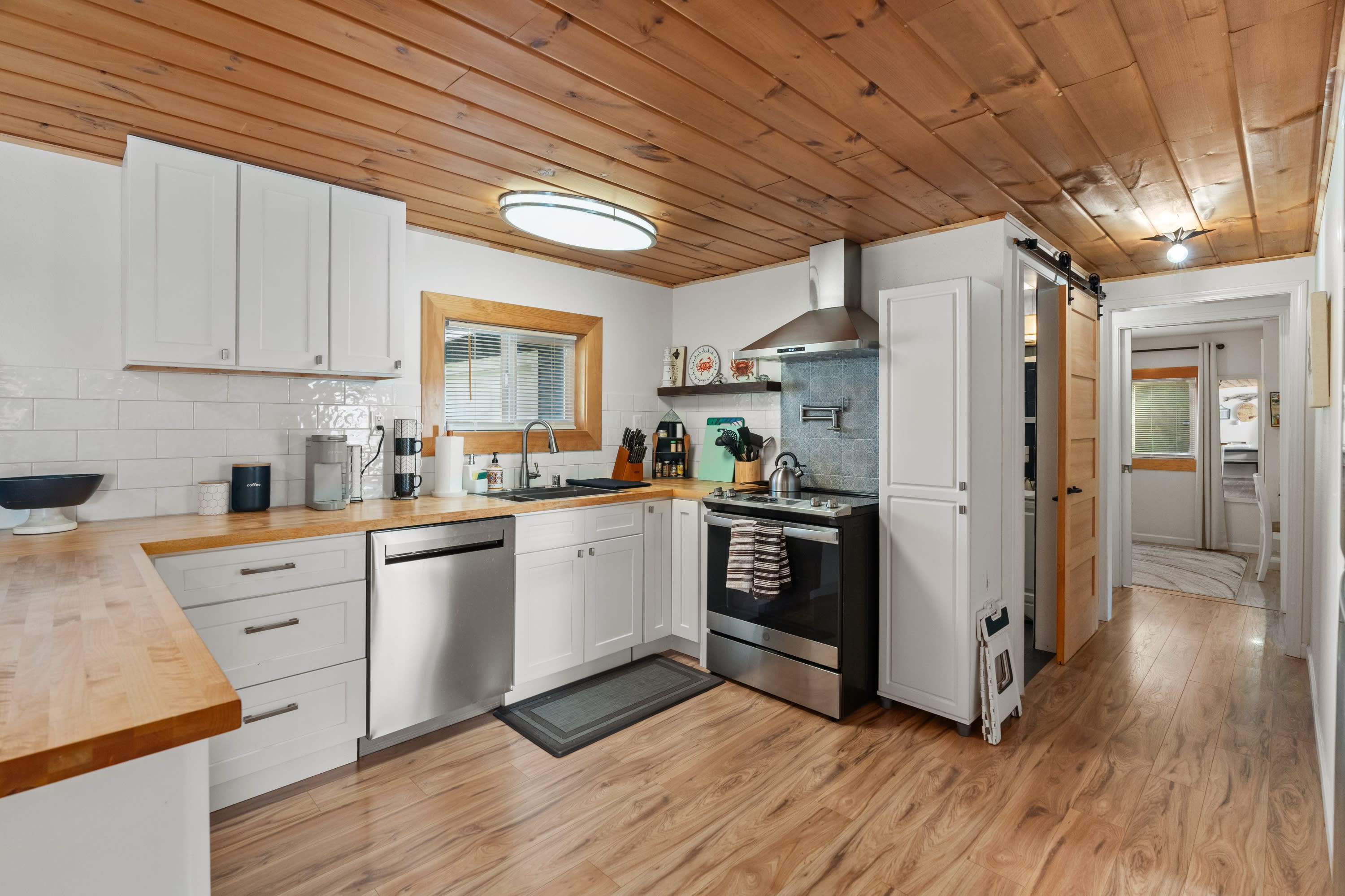 2316 South Pleasant Drive – photo 4