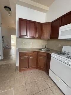2605 NEW YORK AVE – photo 3