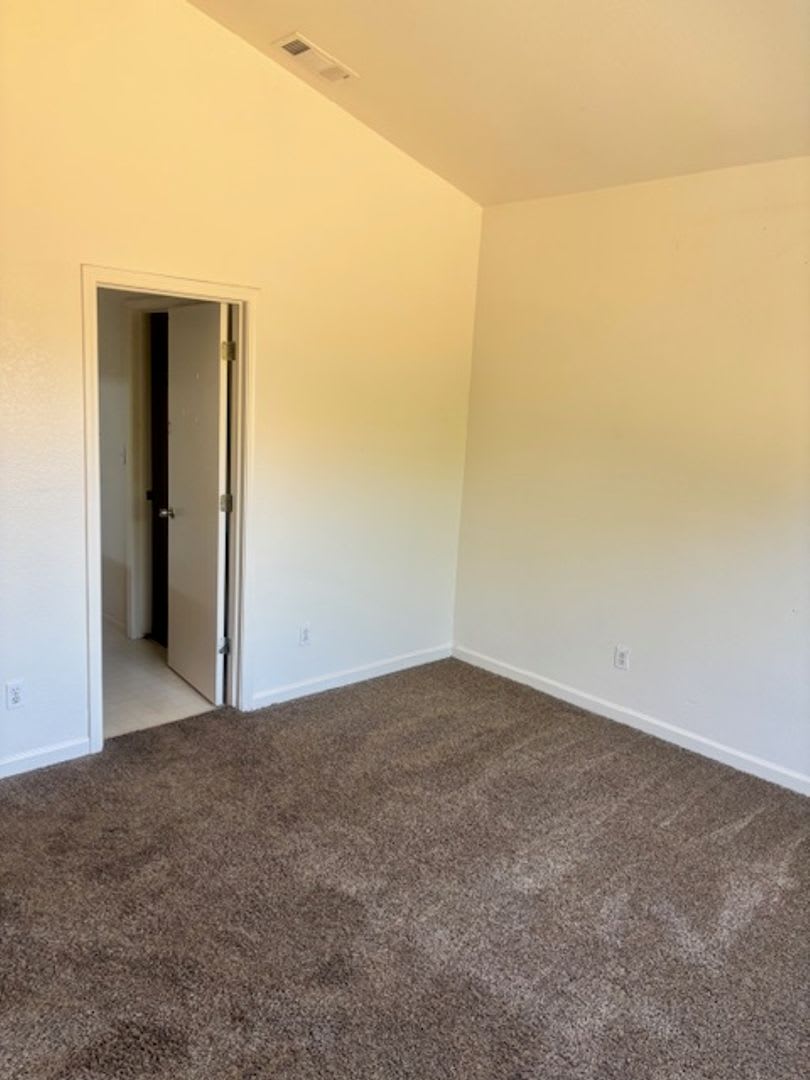 865 Place Rd – photo 5
