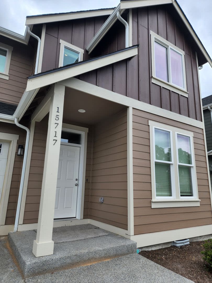 Yelm Creek Estates, Newer Construction 4 Bedroom, 2.75 Bathroom with Den – photo 3