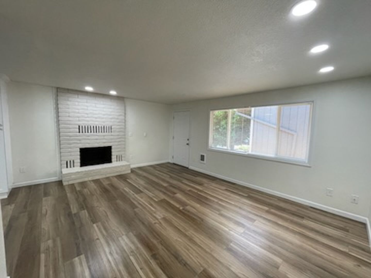 Newly Remodeled 3 Bedroom Ranch Style Home Ready Now – photo 3