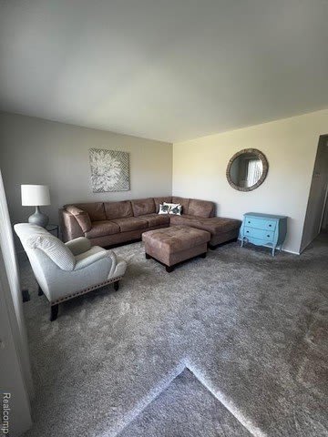 5918 N Lafayette Avenue – photo 3