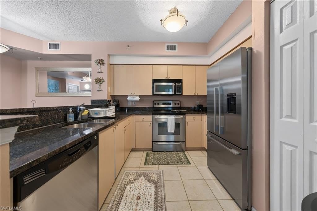 1105 Reserve Ct – photo 5