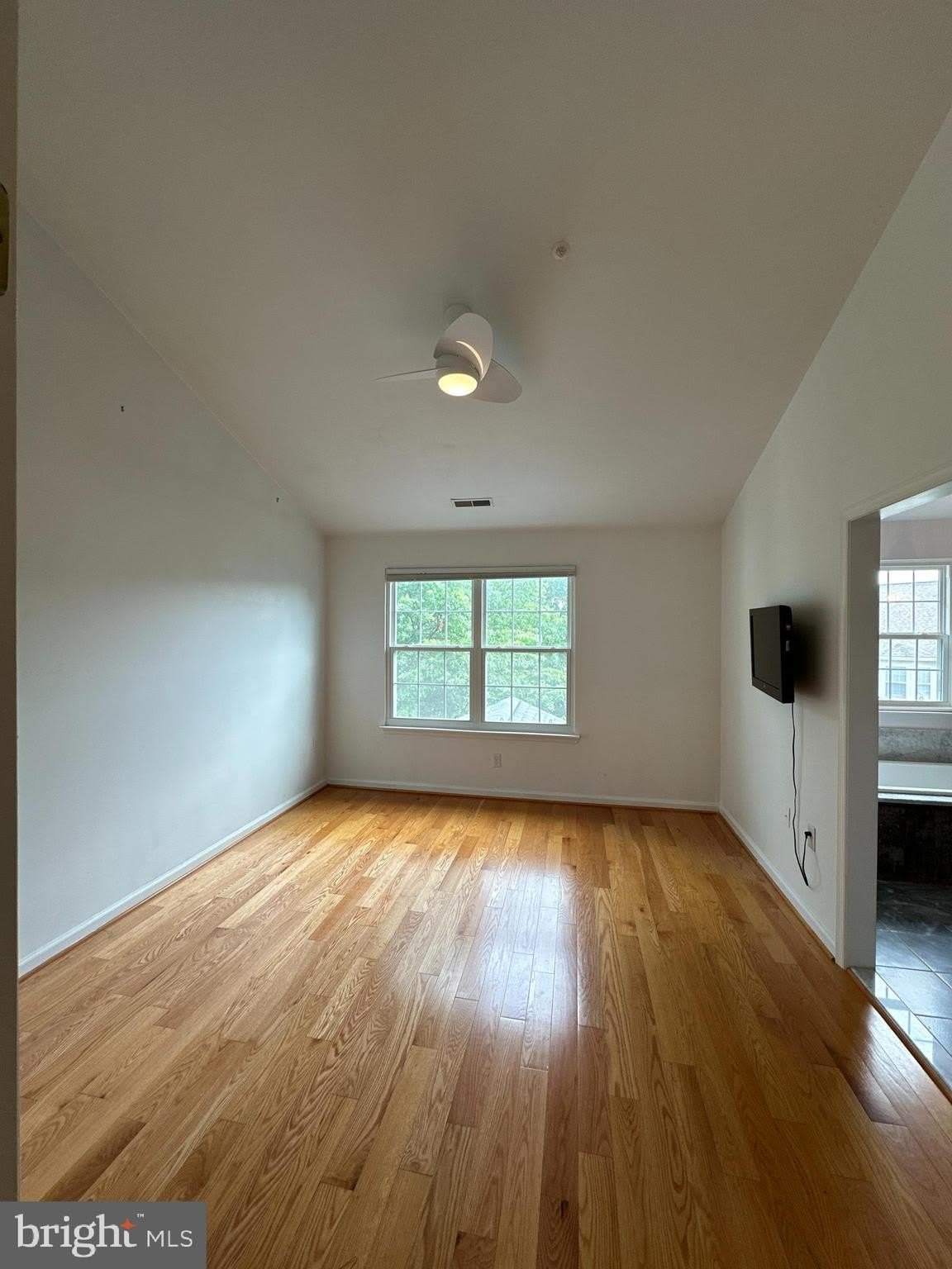 917 HALLECK Drive – photo 2