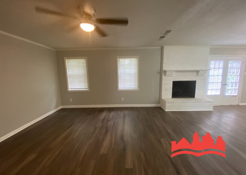 2881 Cordell St – photo 3