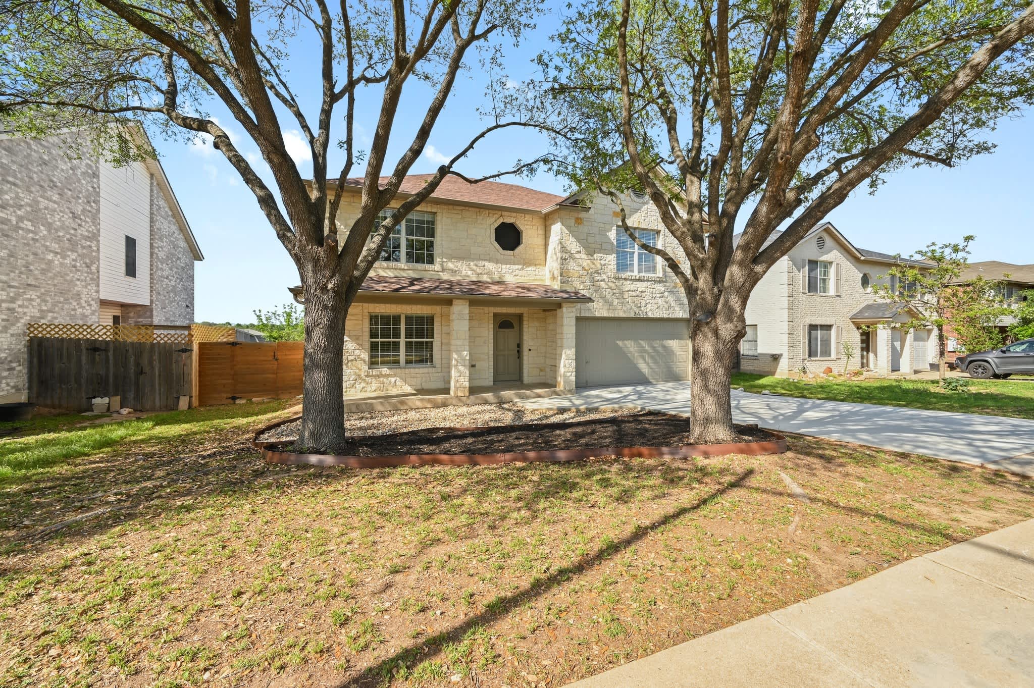 2412 Regal Park Lane – photo 5