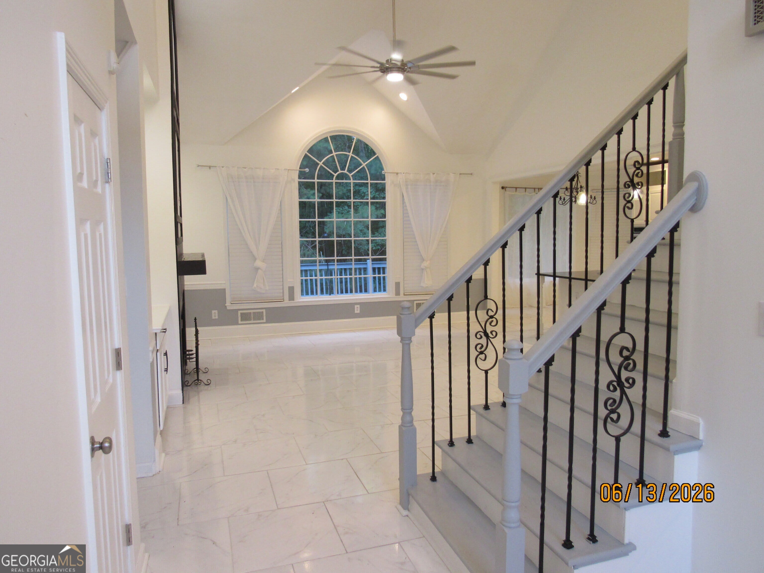 115 Sutton Court – photo 4