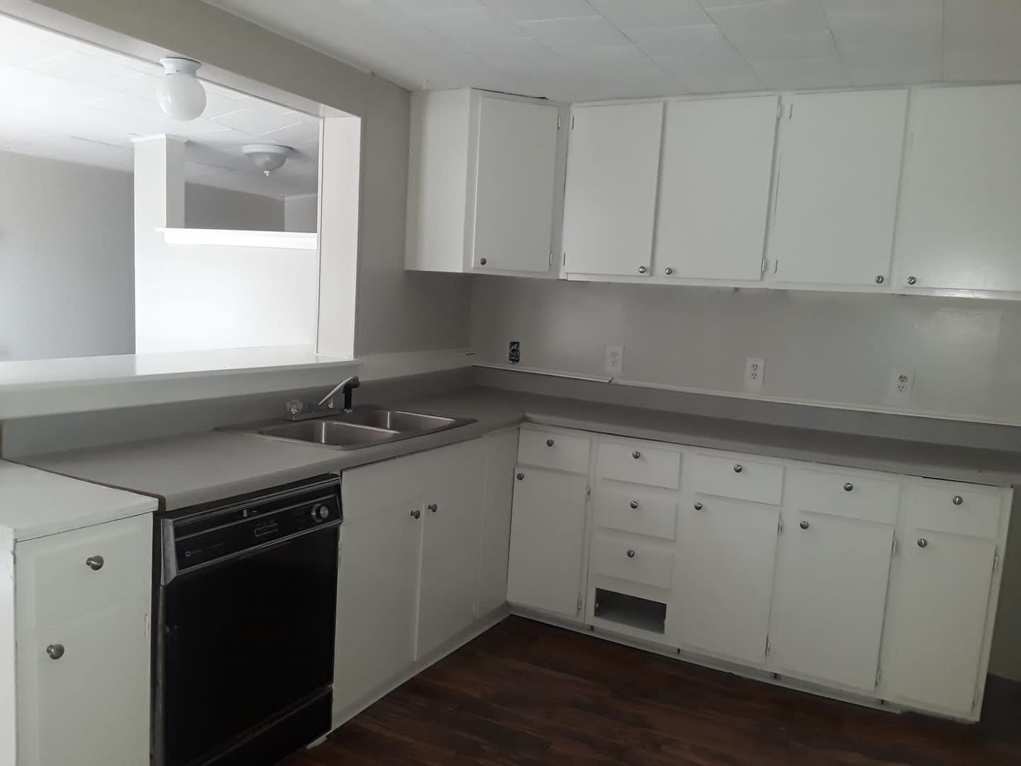 Affordable 2-Bedroom House in Kountze – Only $949/Month! – photo 2