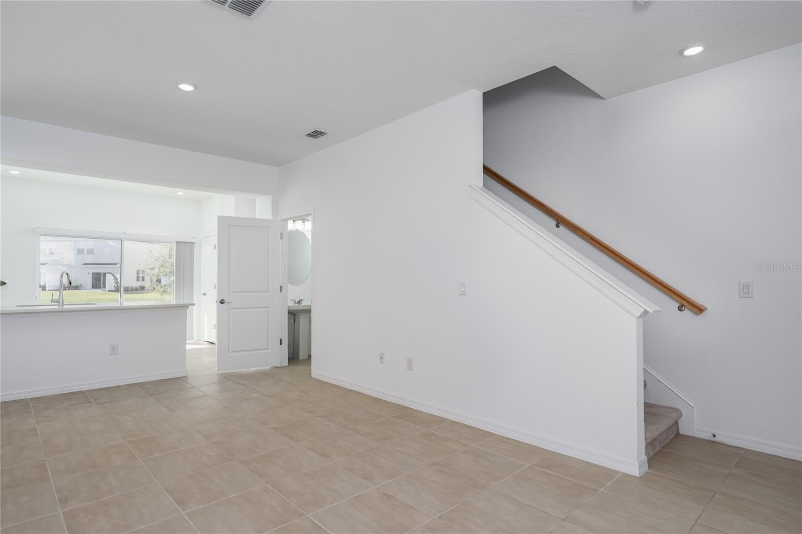 6106 FAIRMONT Lane – photo 5