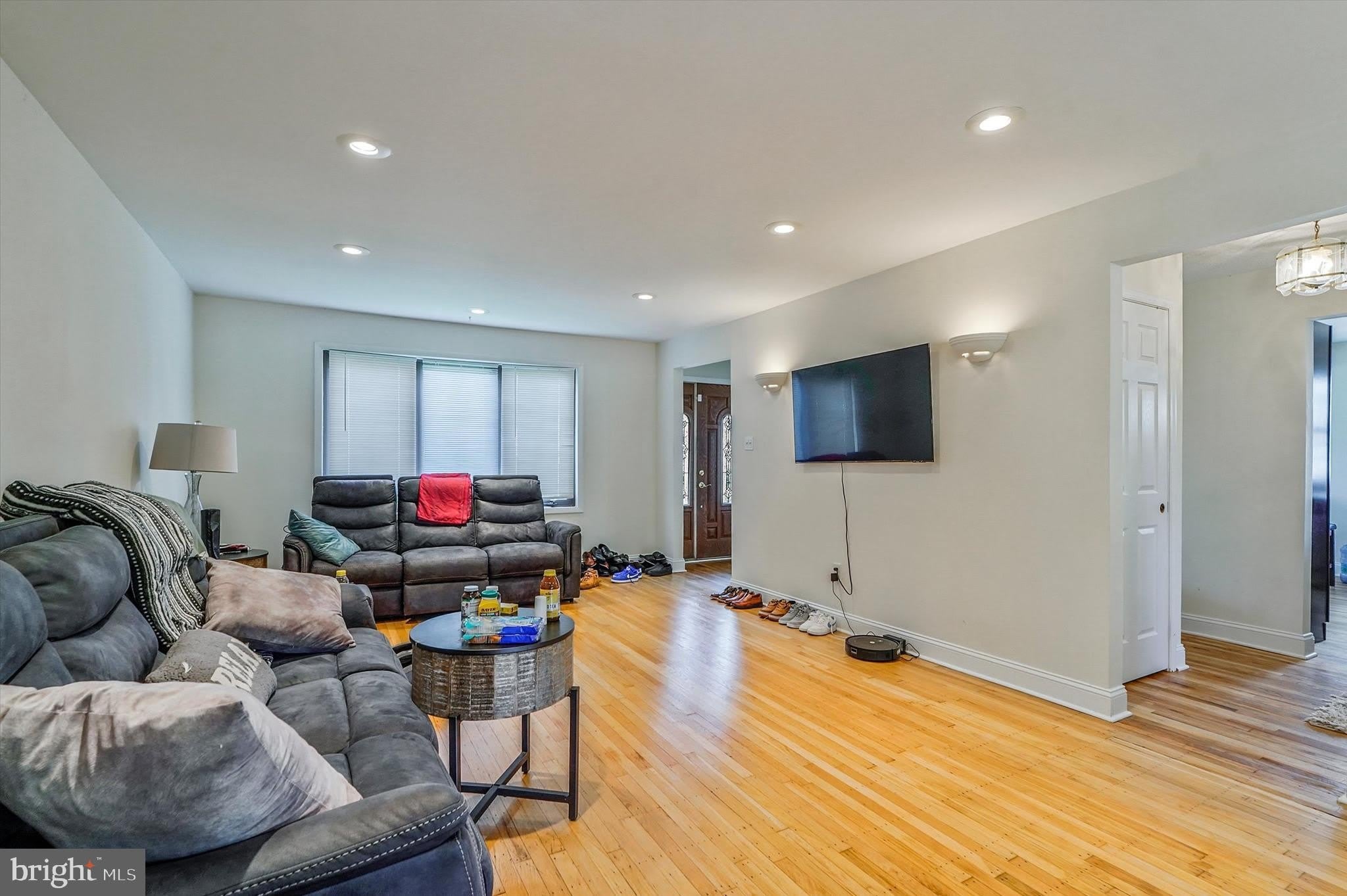 212 E LAFAYETTE Avenue – photo 4