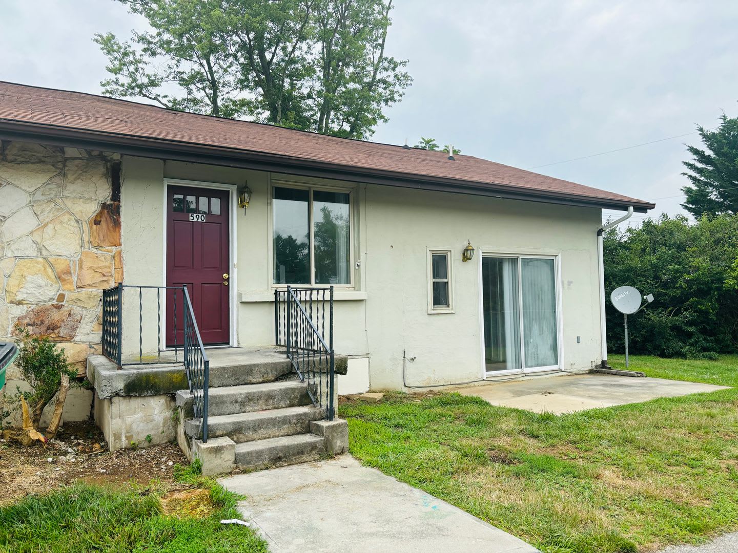1 Bedroom 1 Bath Duplex – photo 1