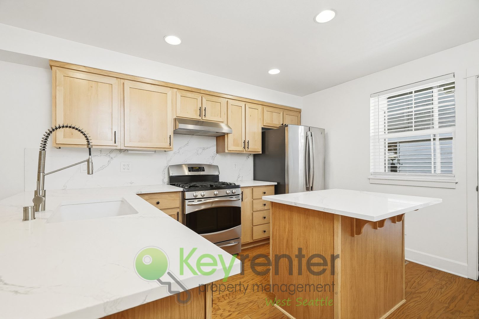 Modern Comfort Meets Classic Seattle Charm – photo 2