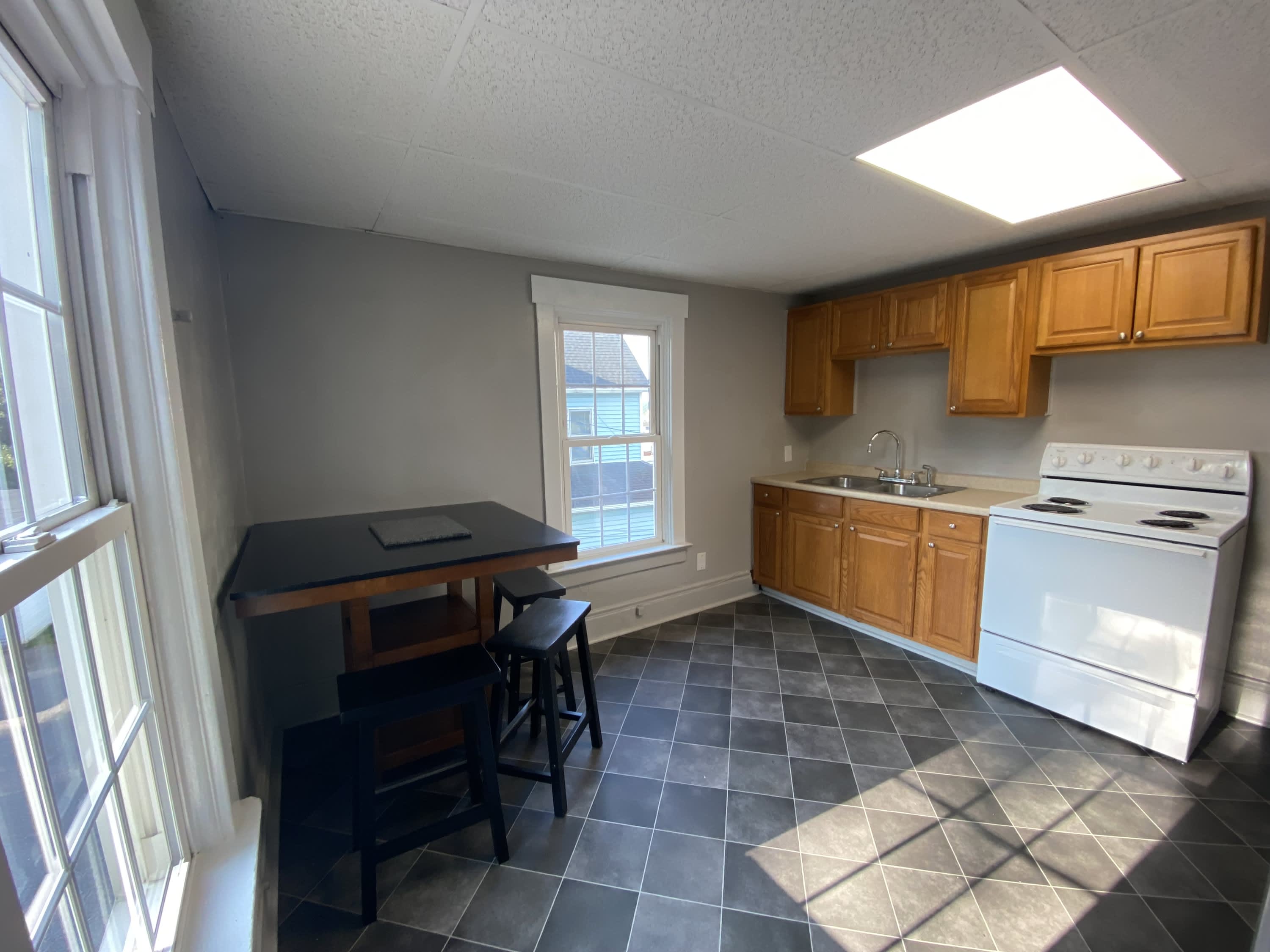 275 South 7th St, 1 – photo 4