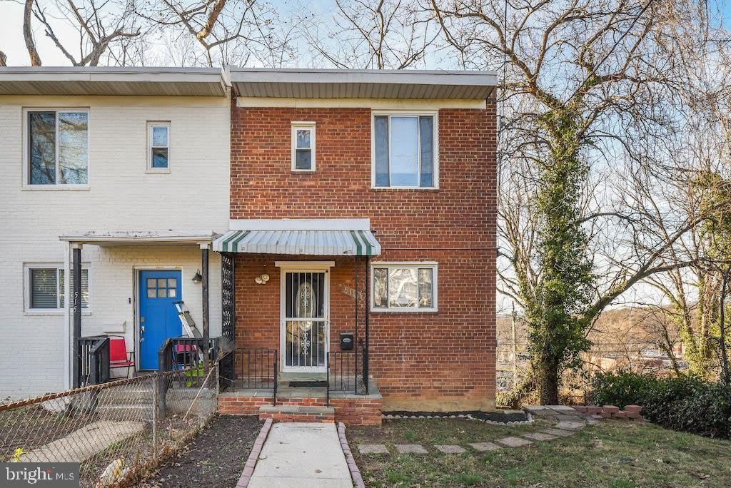 513 HILLTOP Terrace SE – photo 2