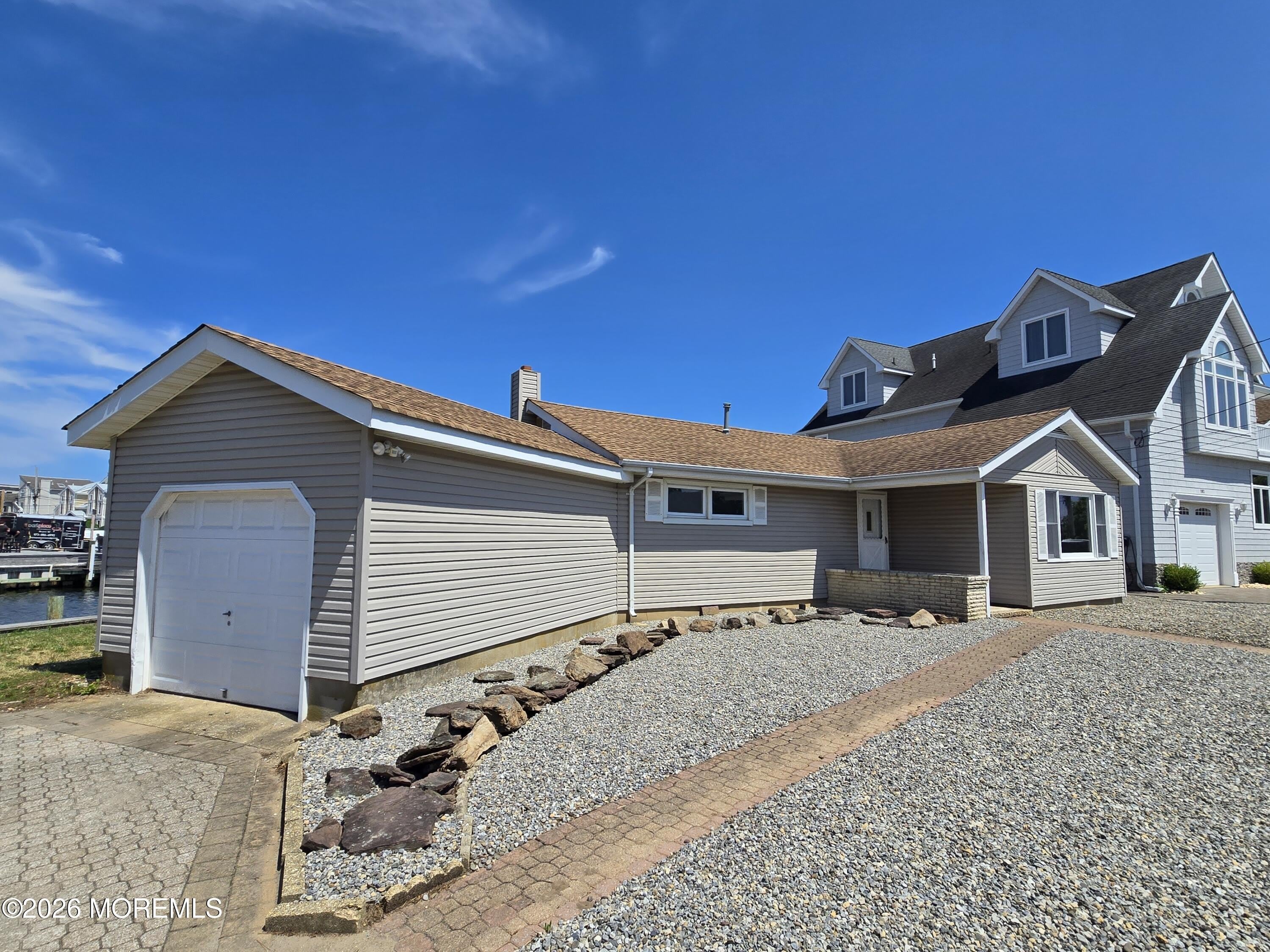 106 E Granada Drive – photo 2
