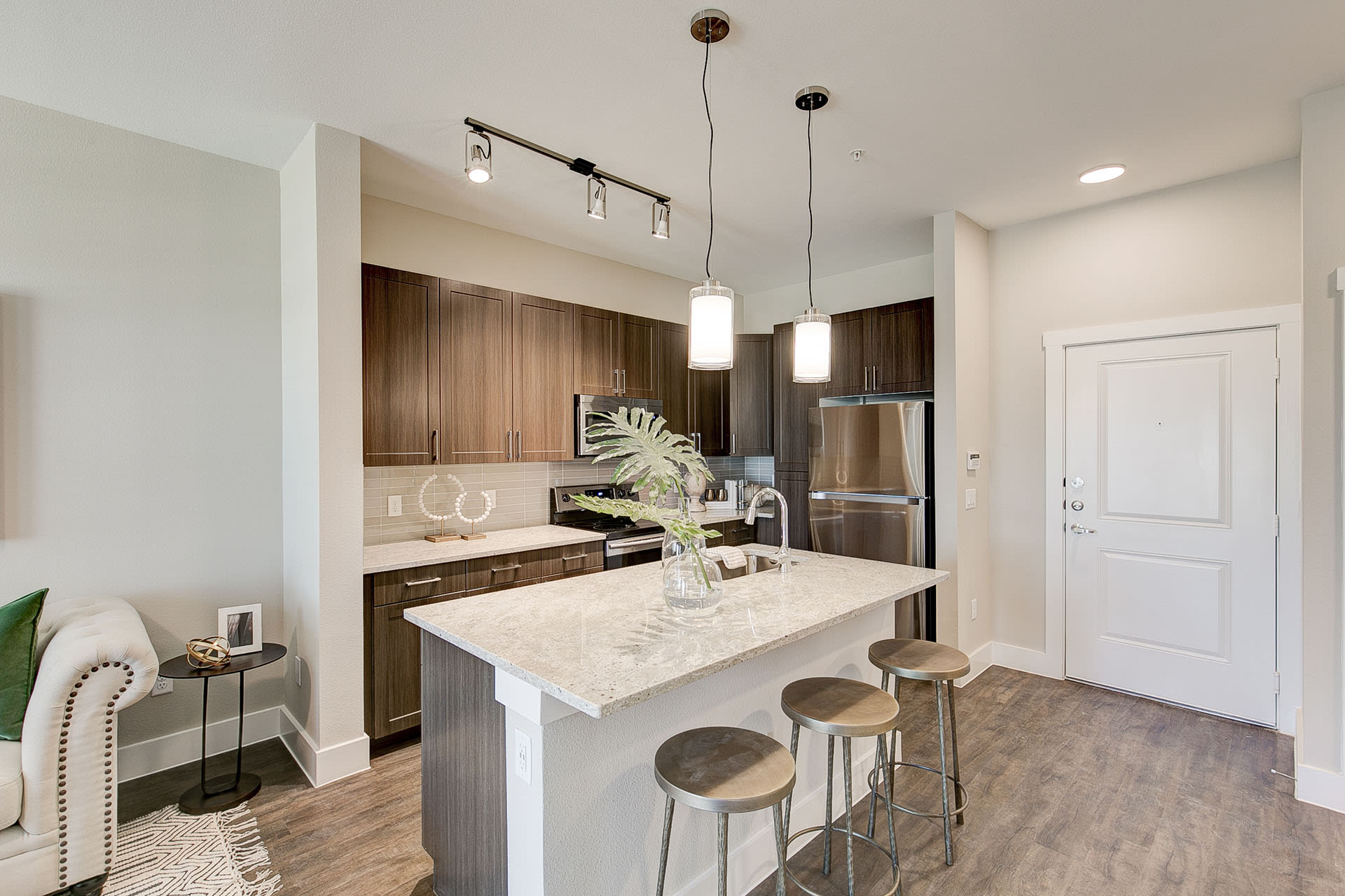 35 West at Champions Circle Apartments – photo 3