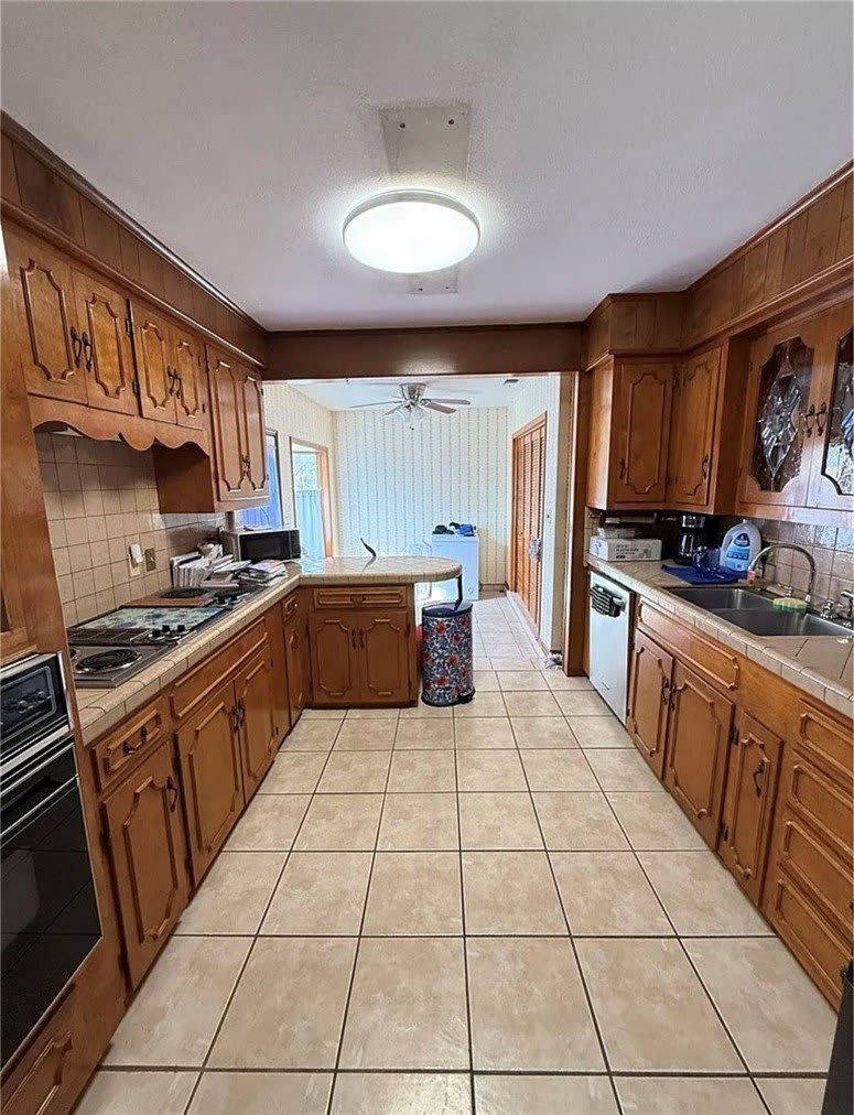 1603 Pena Street – photo 5