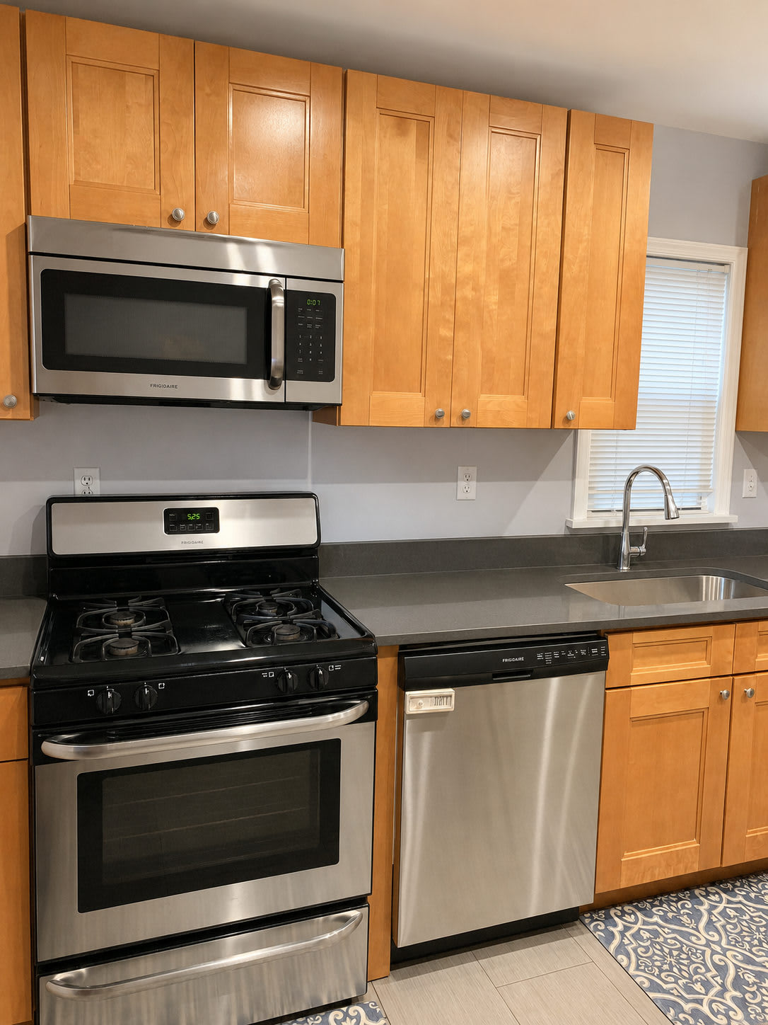 2981 Mercer Street – photo 2