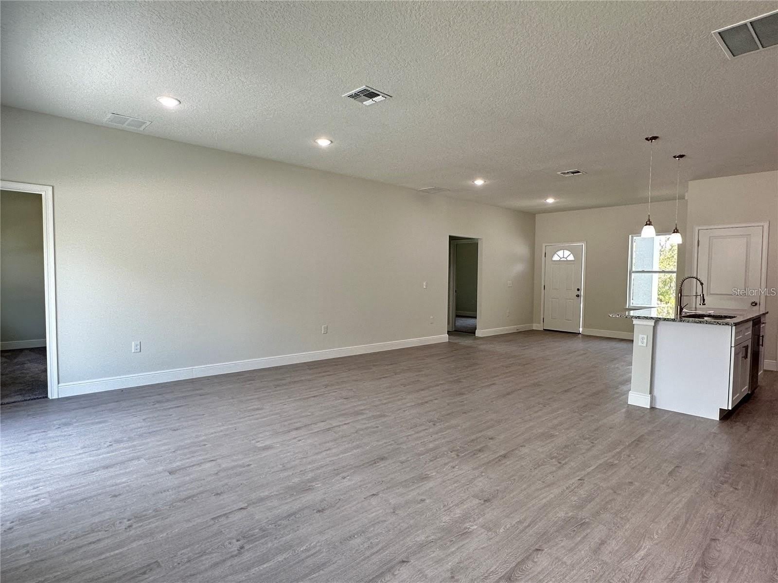 149 Maple Drive – photo 3