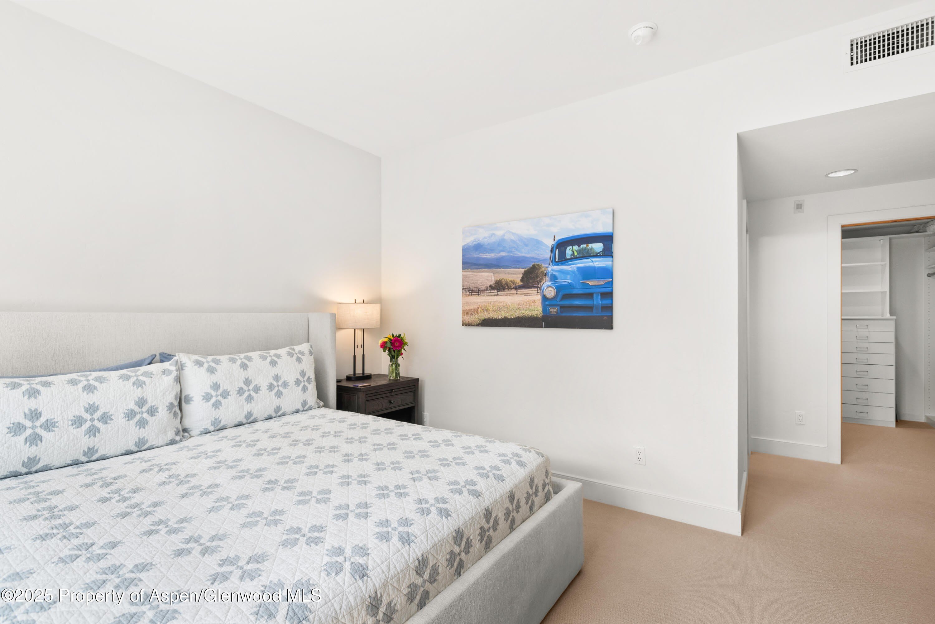 227 Midland Avenue – photo 5