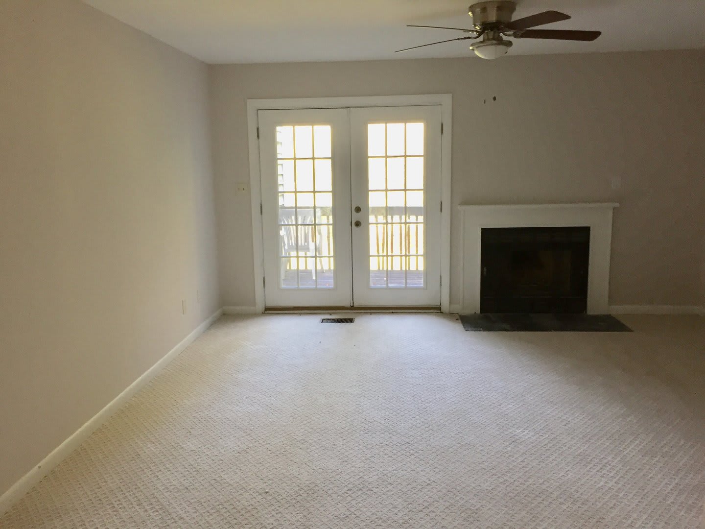 Townhouse minutes from Wake Forest University! MOVE IN SPECIAL!! – photo 1