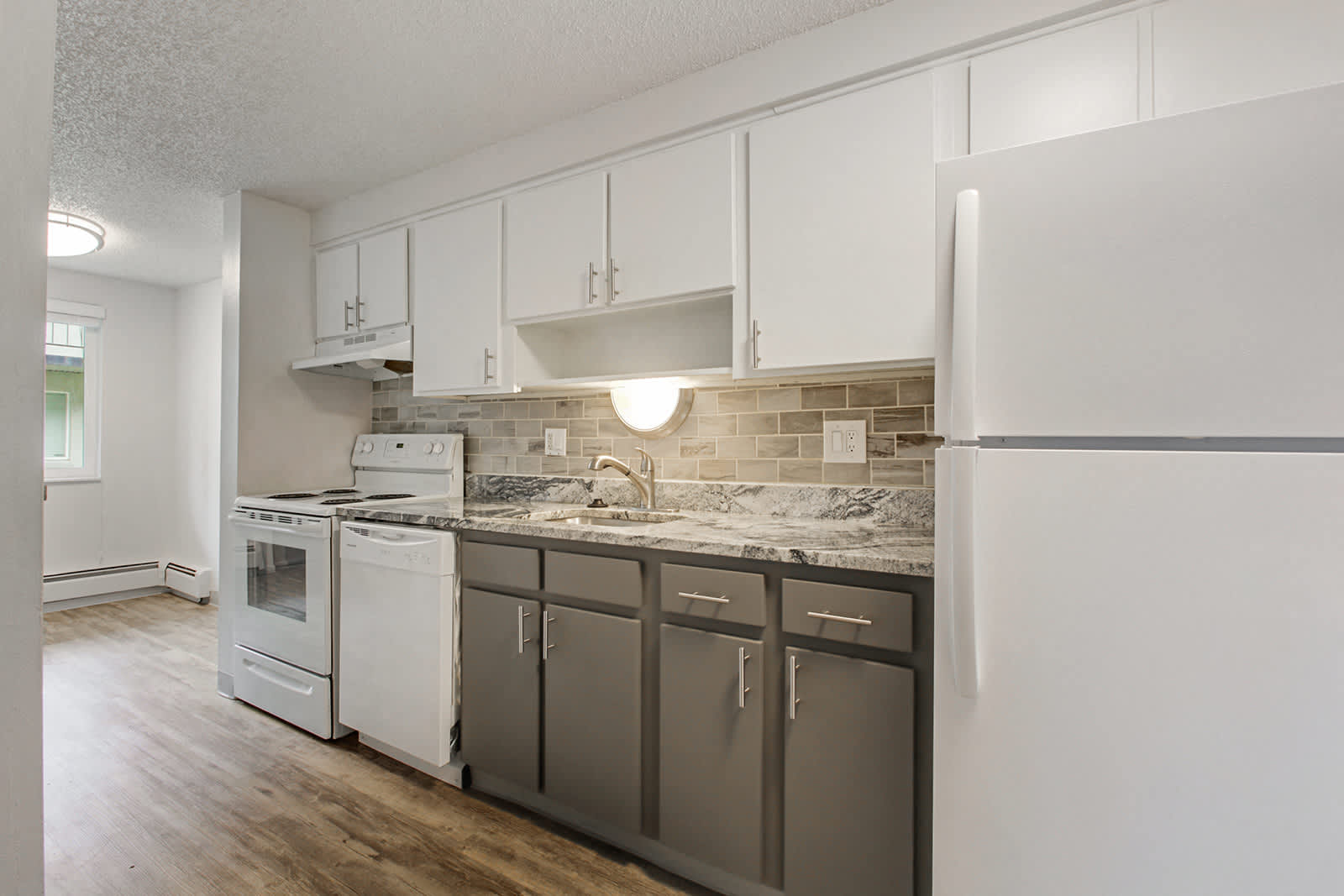 Carriage Hill Apartments – photo 5