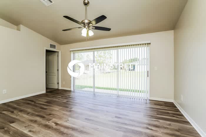 3506 27th Street Southwest – photo 2