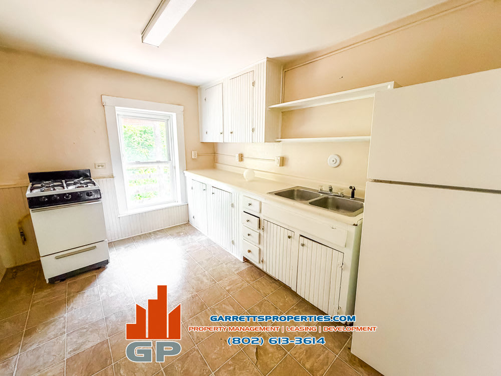 172 Maple Street – photo 2