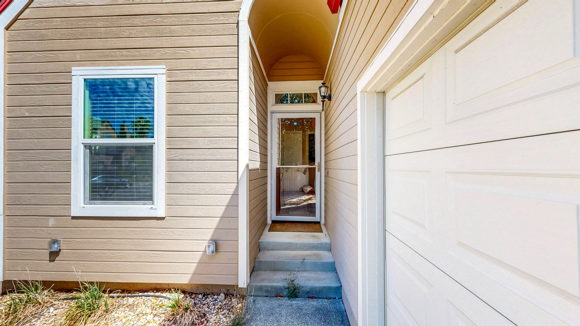Beautiful Desirable Coffey Park Two Bedroom One Bath Single Floor Home – photo 5