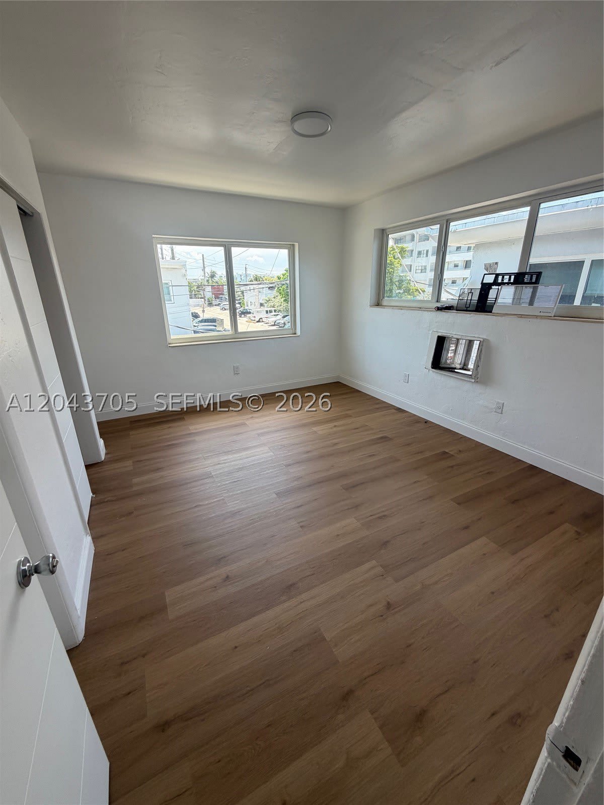 780 73rd st – photo 2