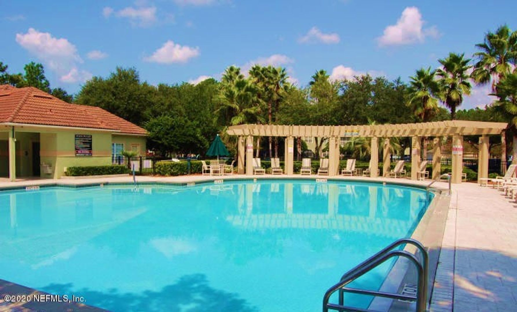 The Villas of Timberlin Park. Southside Condo 2BR – photo 1