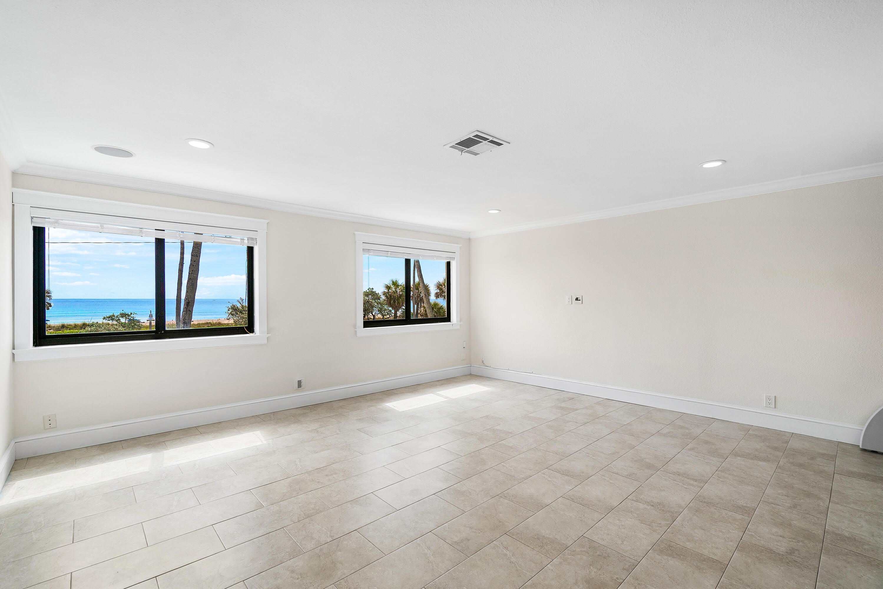 250 S Ocean Boulevard 253 – photo 3