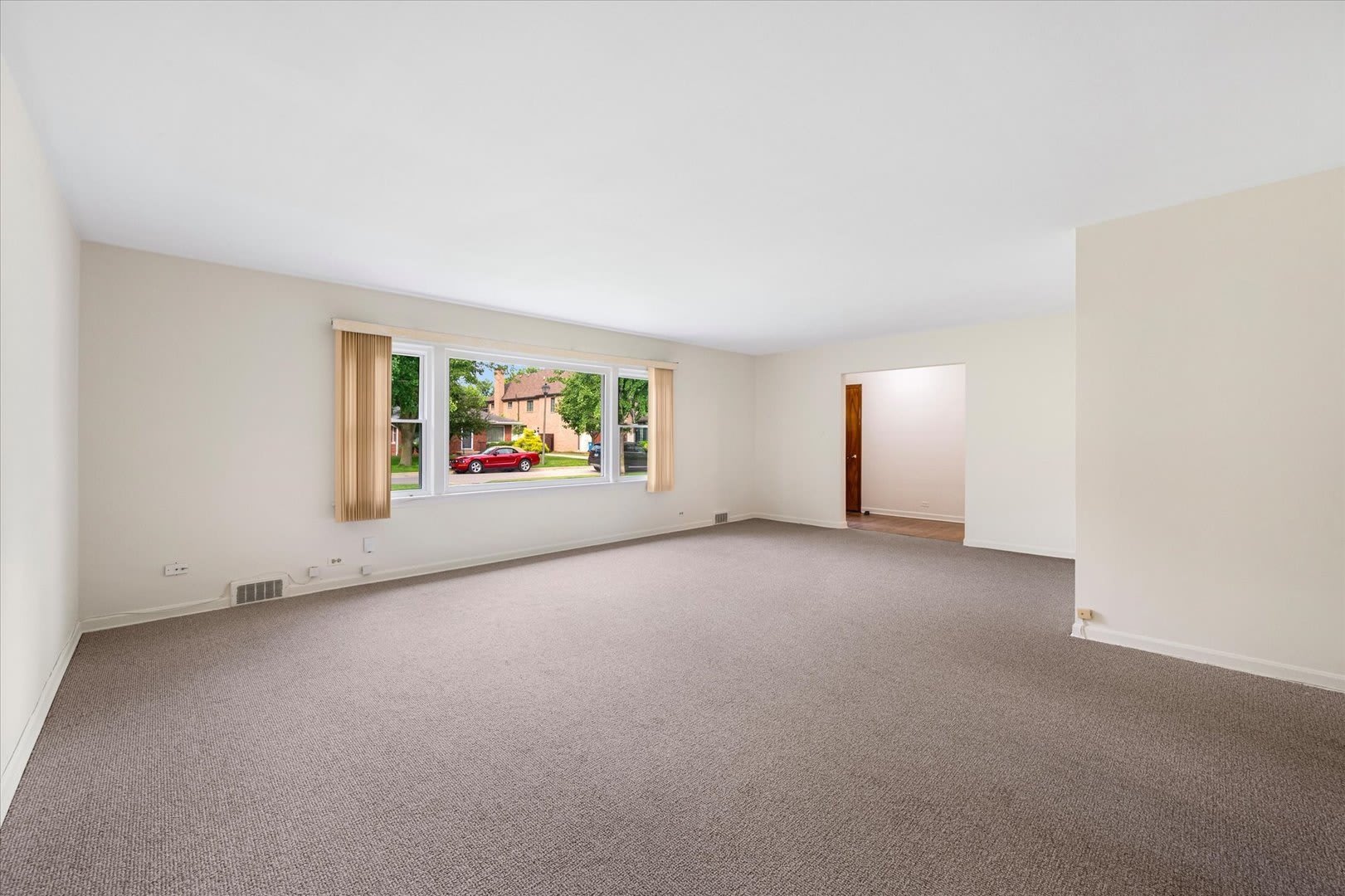 429 S Stratford Avenue – photo 4