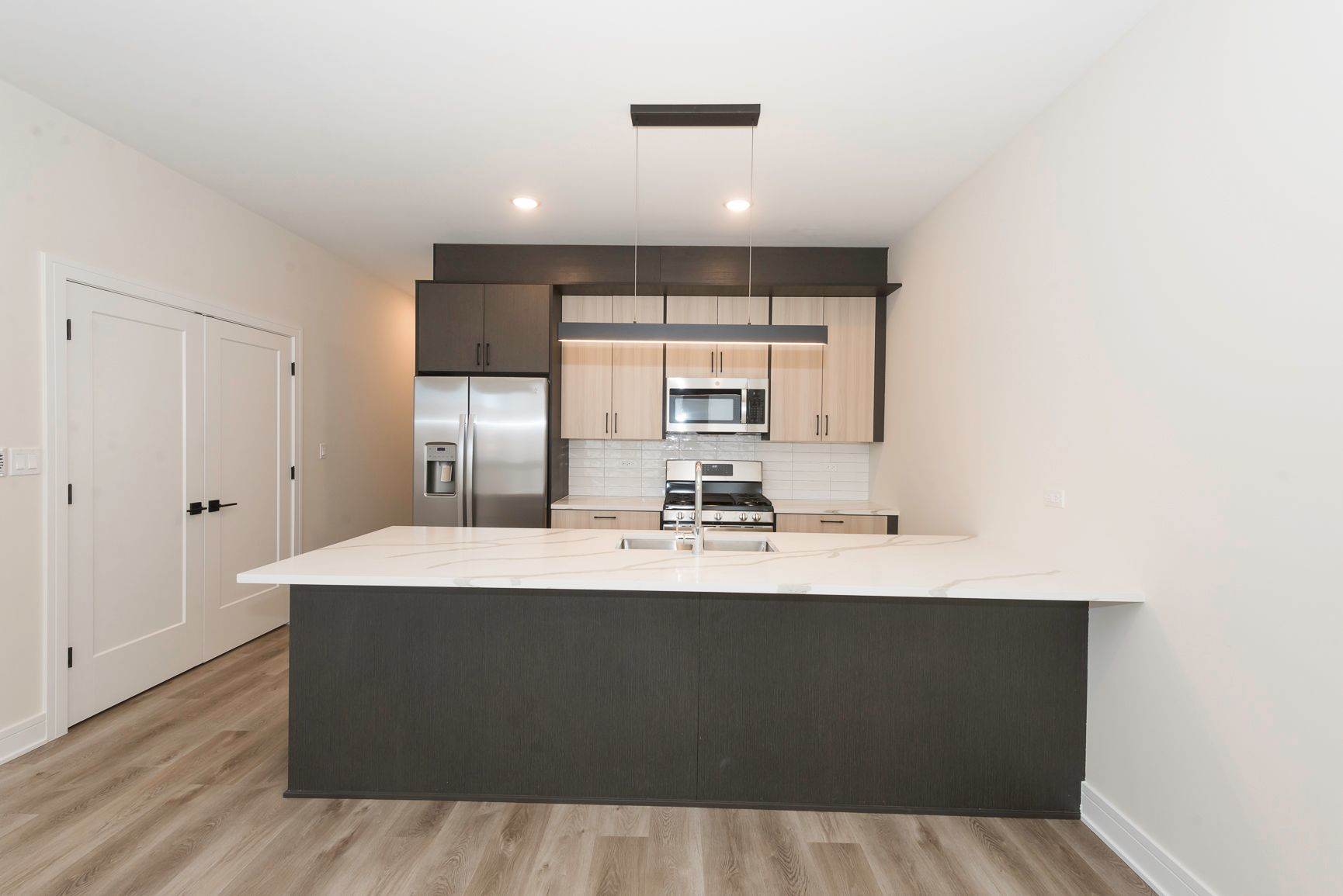 3762 S Indiana Ave Unit 3 – photo 3