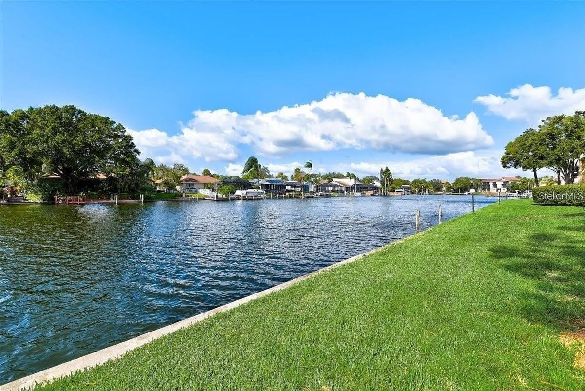 6330 Grand Bahama Circle – photo 5