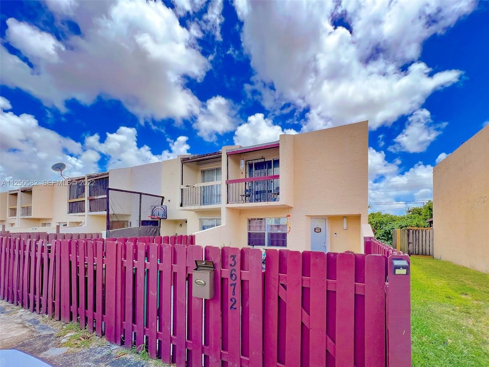 3672 Sw 59Th Avenue – photo 2